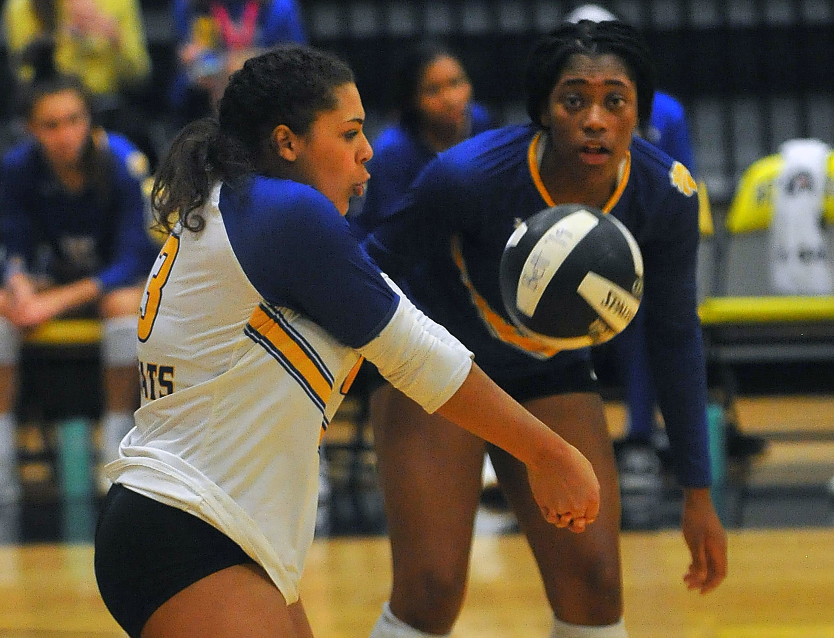 Davenport North vs Bettendorf volleyball